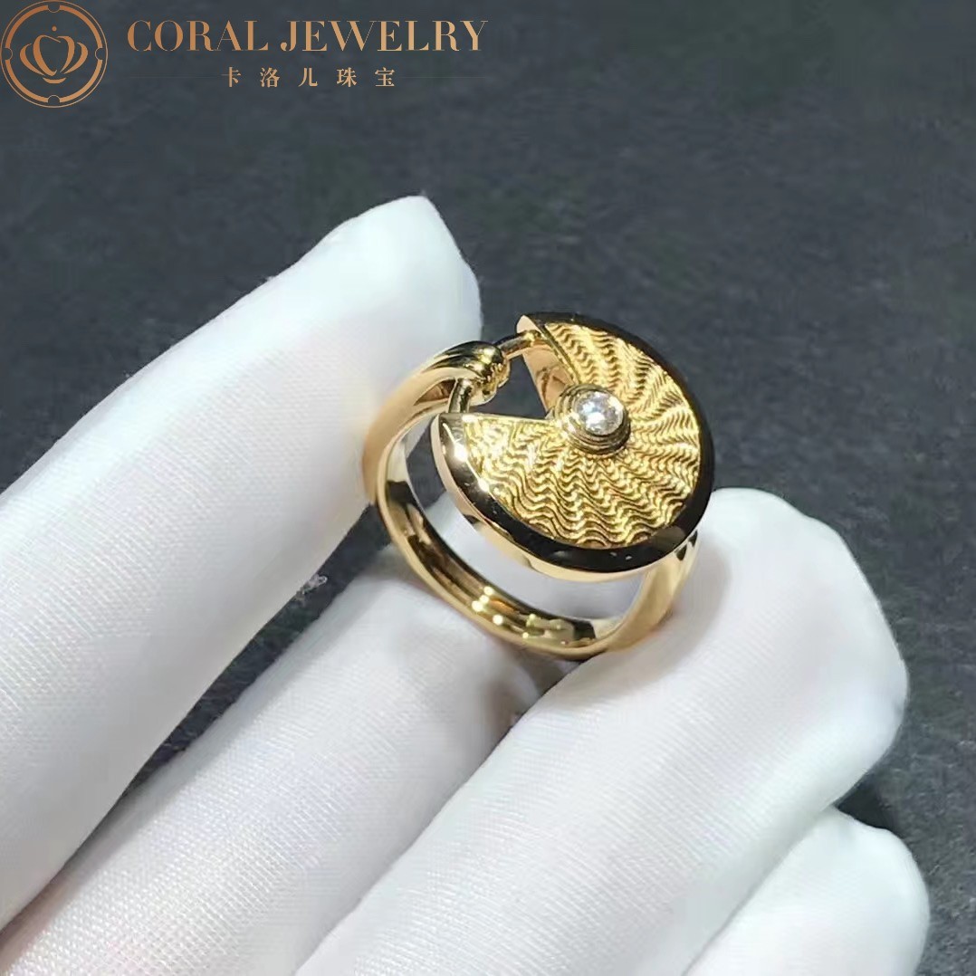 Cartier Amulette De Cartier Ring with Guilloché Gold B4217100