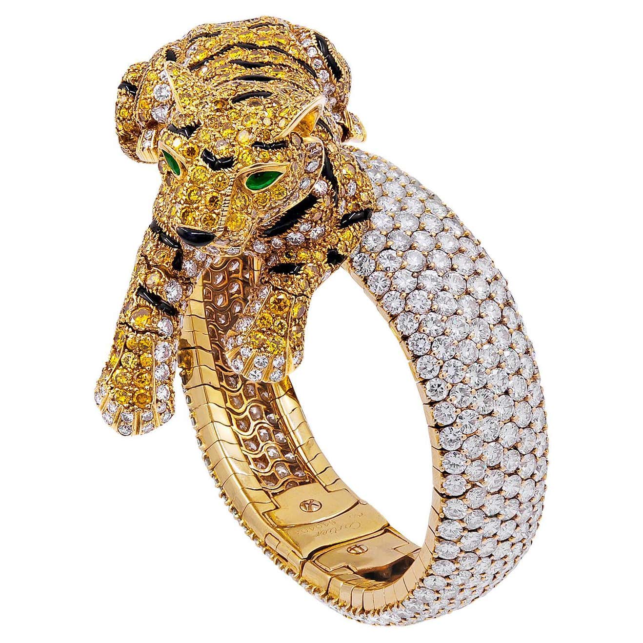 Cartier Panthère De Cartier Bracelet, Yellow, White Diamond Panther Watch