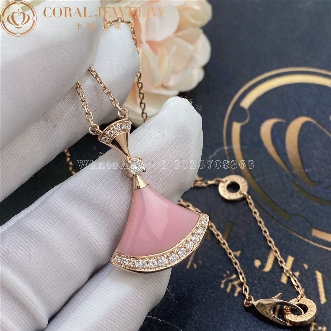 Bulgari Divas' Dream Necklace Rose Gold Pink Opal and Diamonds Ref.: 354340