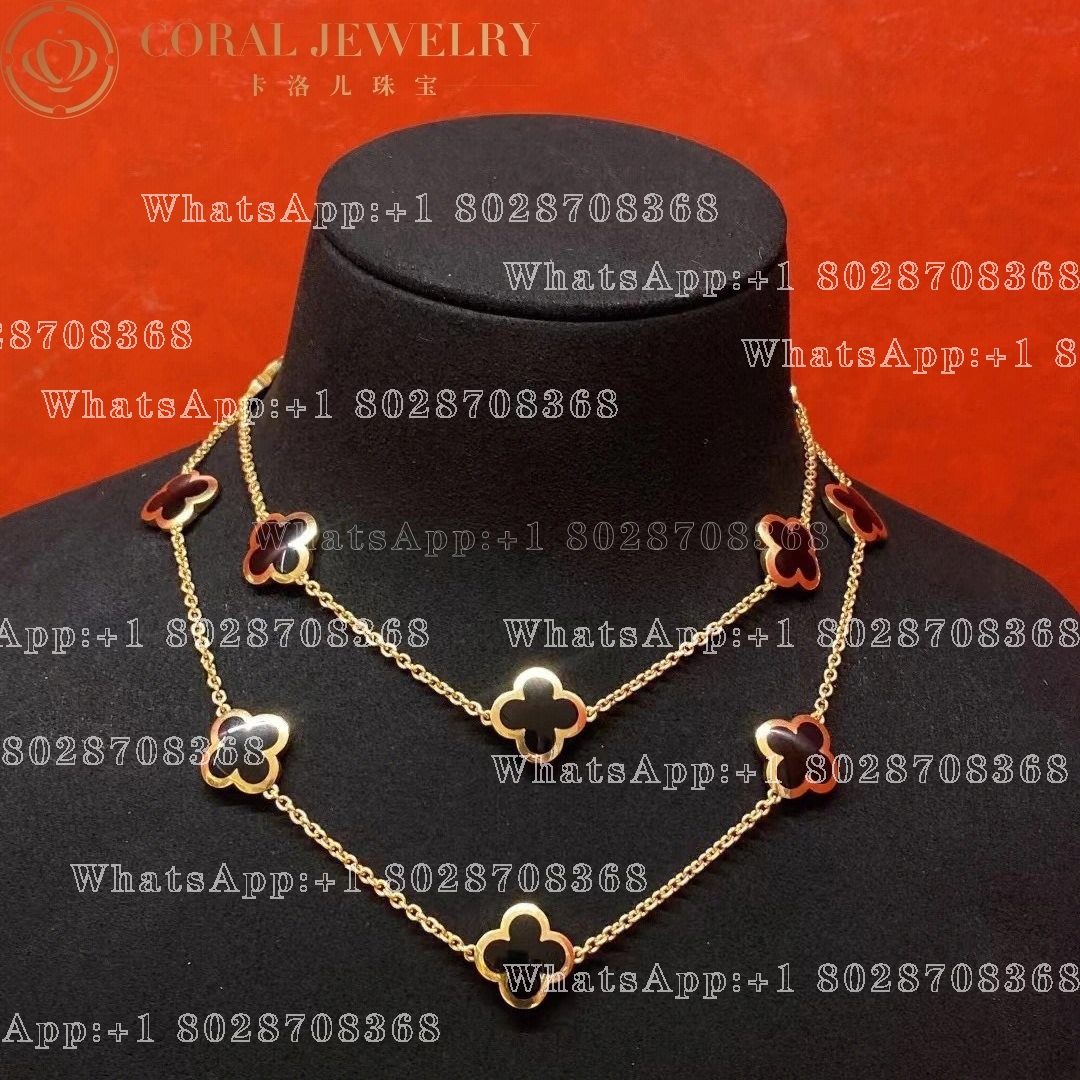 Van Cleef & Arpels Pure Alhambra long necklace, 14 motifs Yellow gold, Onyx VCARB13700