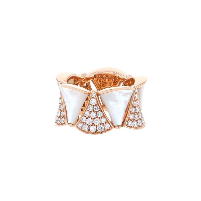 Bulgari Divas' Dream ring in Rose gold, mother of pearl and diamonds Collector Square Ref: AN856775