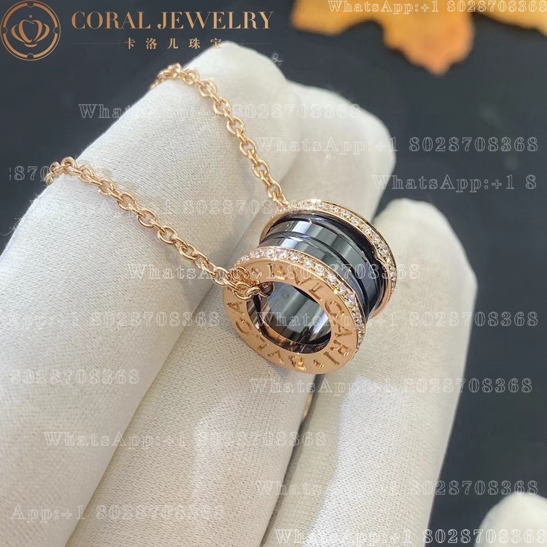 Bulgari B.zero1 necklace with 18 kt rose gold with pavé diamonds on the edges and a black ceramic spiral Ref.: 350056 CL857026