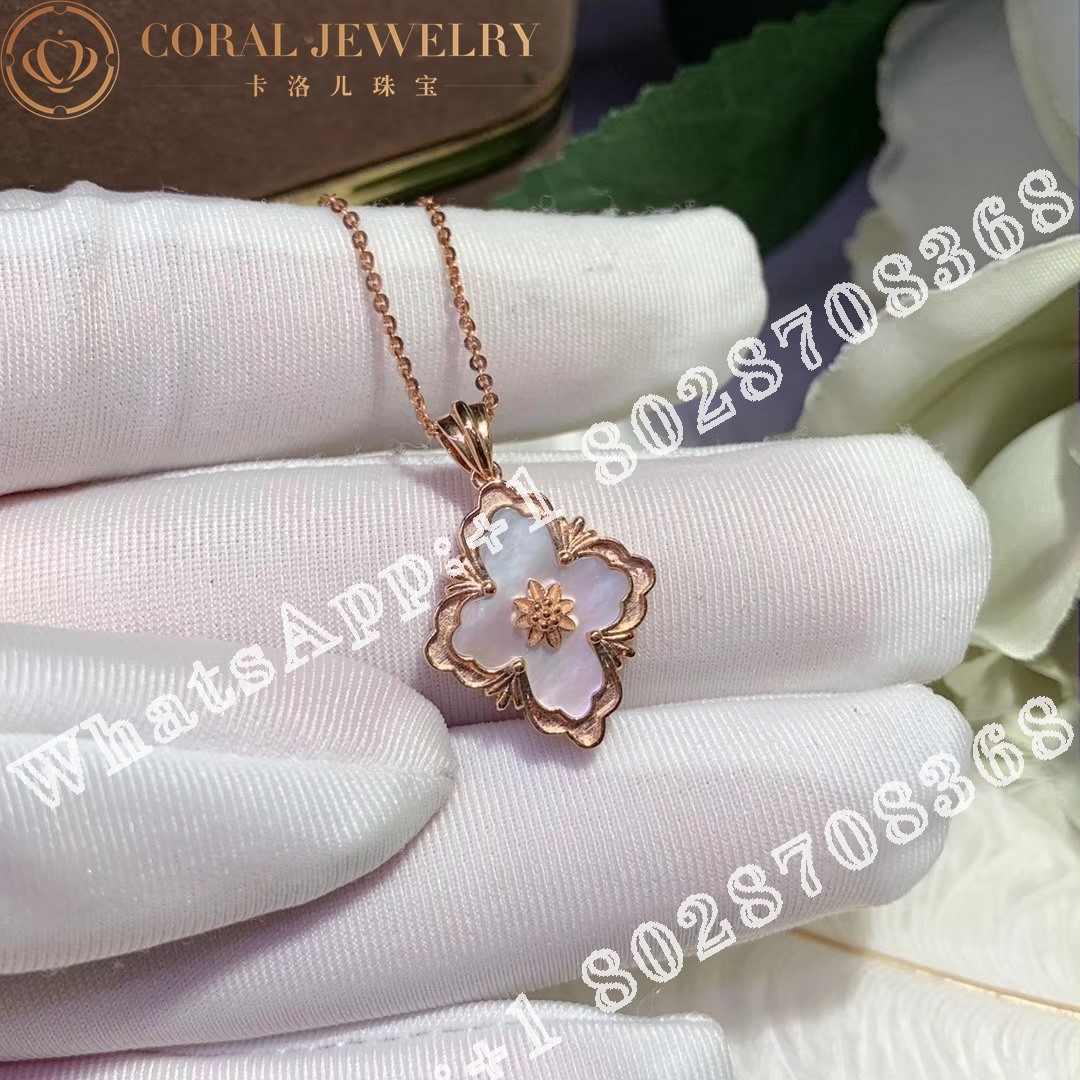 Buccellati Opera Color Pendant in Rose gold set with mother of pearl JAUPEN016641