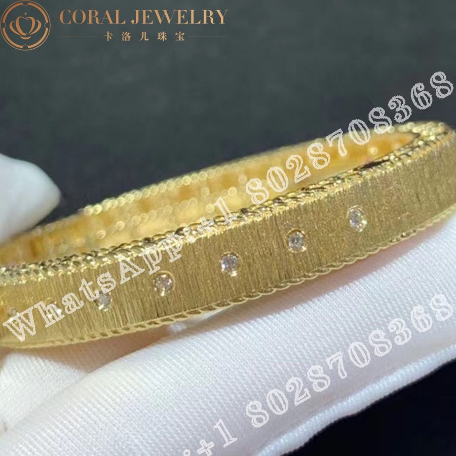 Roberto Coin Venetian Princess Bangle with Diamonds in Yellow gold