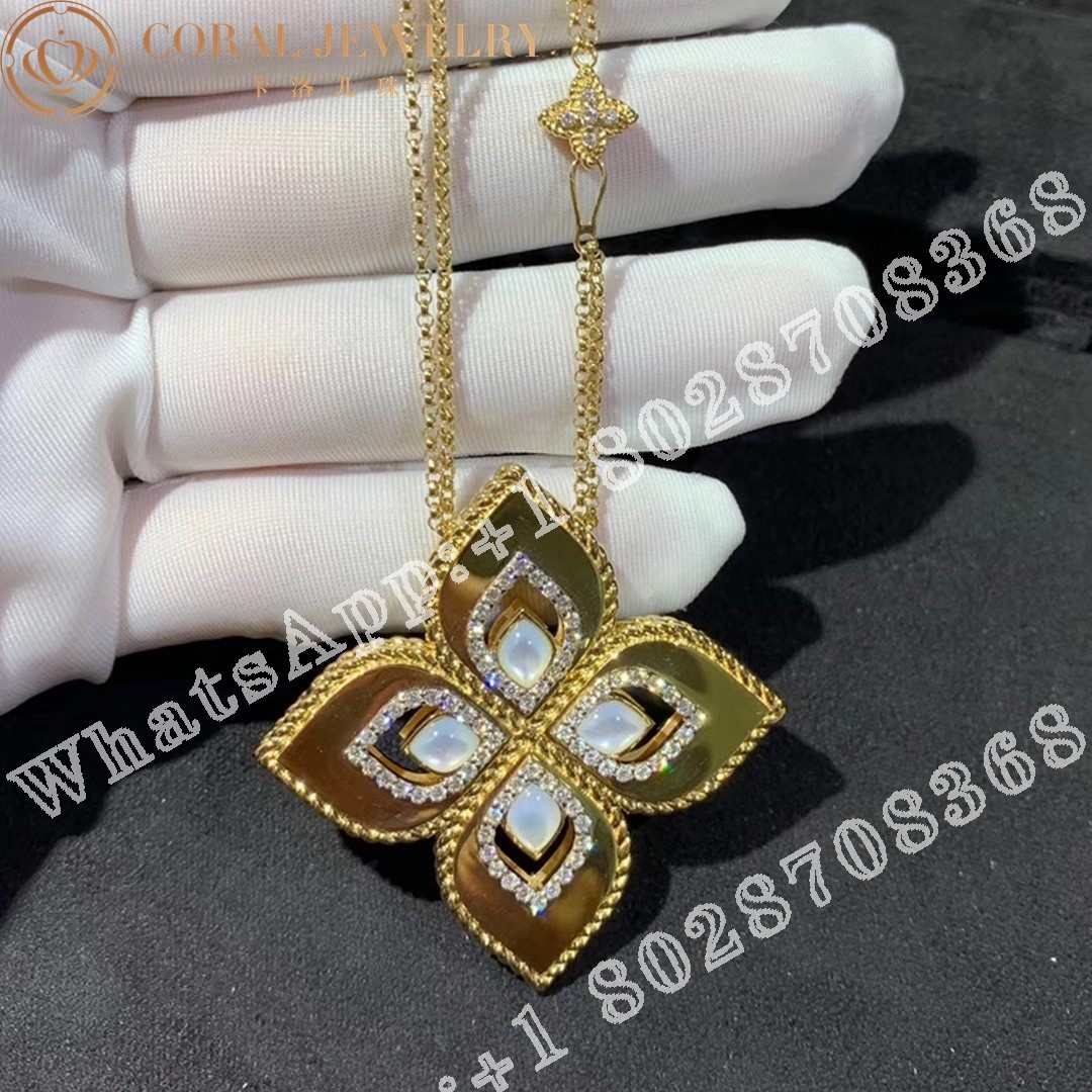 Roberto Coin Yellow Gold Diamond & MOP Princess Flower Necklace - 3.5cm